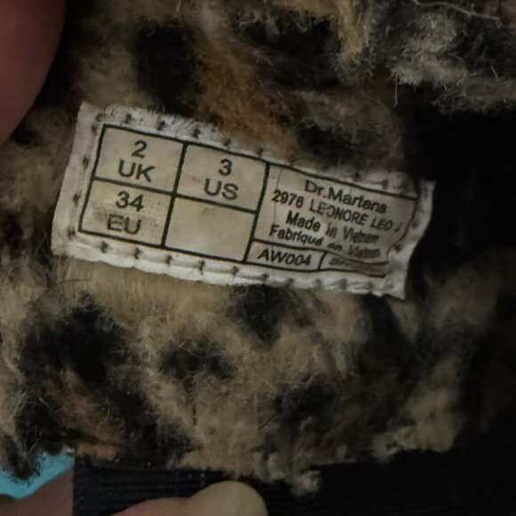 Dr. Martens Kids 2976 Leonore Y Boots Black Smooth Finish Leopard Size 3 - Picture 8 of 10